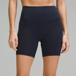 Wunder Train High-Rise Short 6"